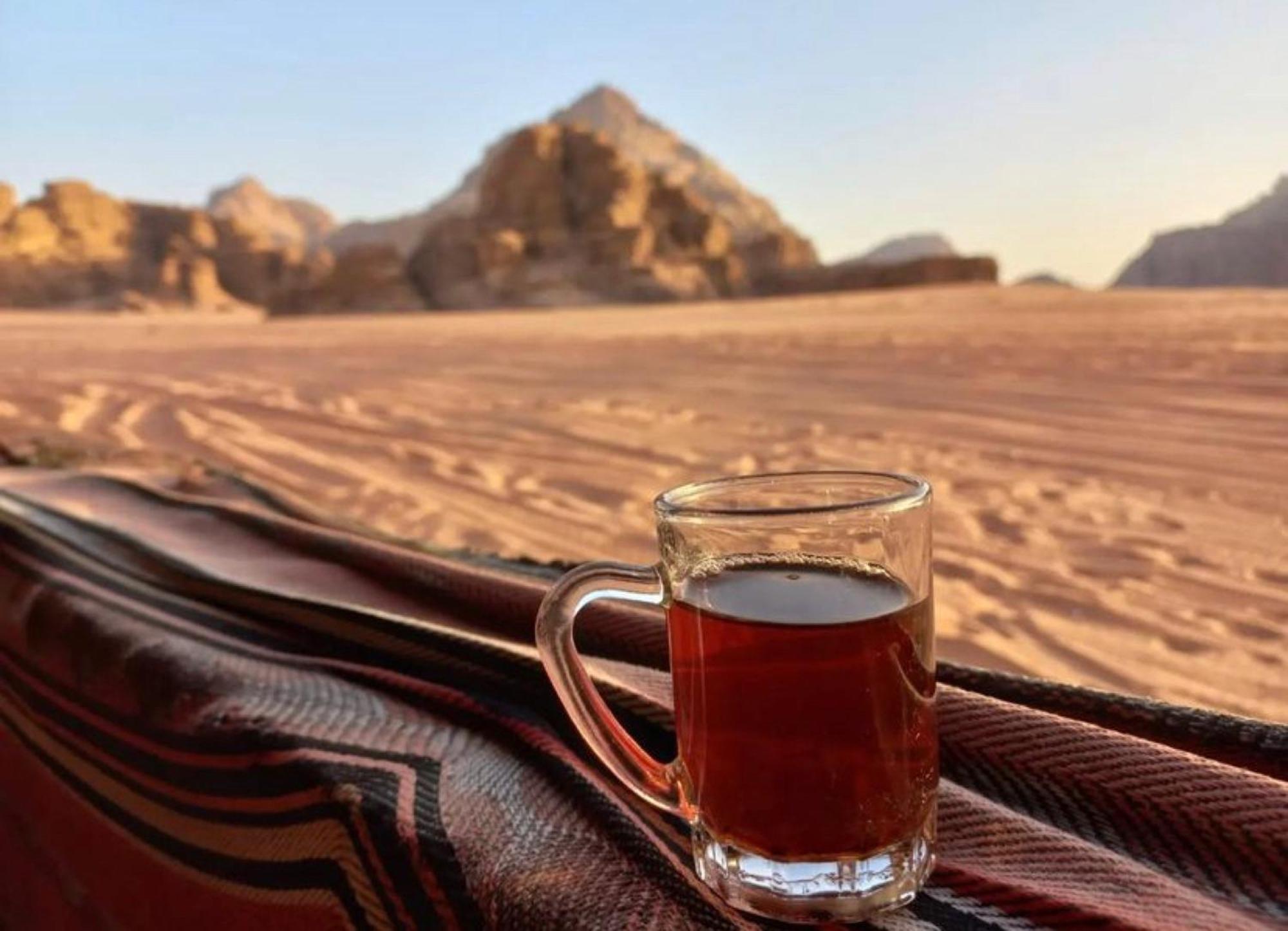 Julia Rum Luxury Camp Wadi Rum Exteriör bild